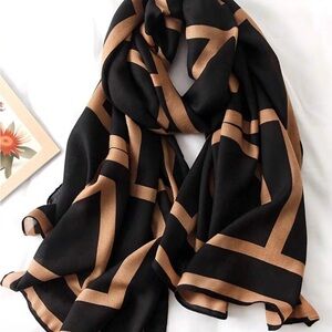Black and Tan Geometric Scarf